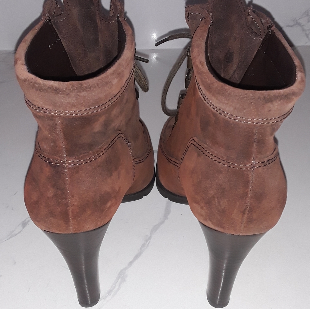 Lauren Ralph Lauren Ankle Boots - Picture 5 of 8